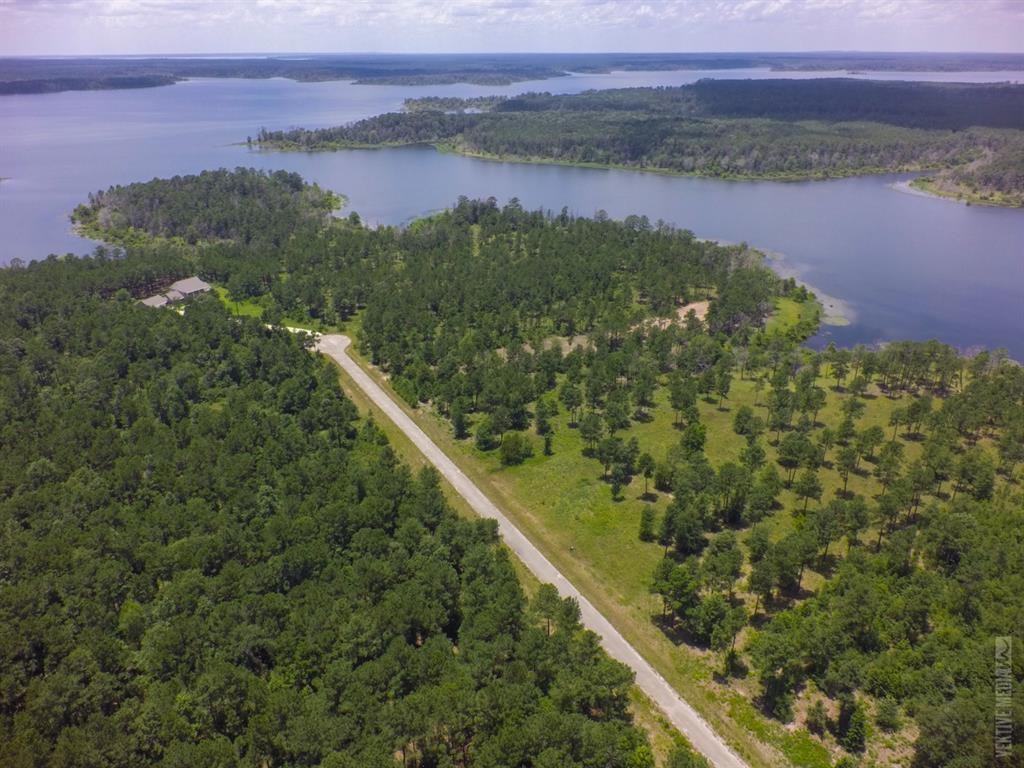 692 Private Road 8356 - Photo 1