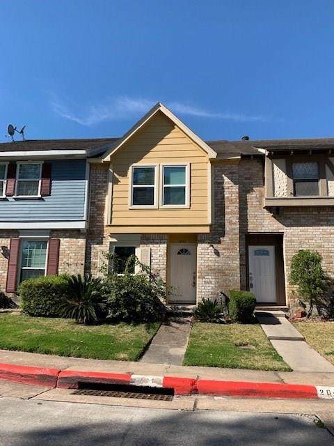 20411 Fieldtree Drive - Photo 1