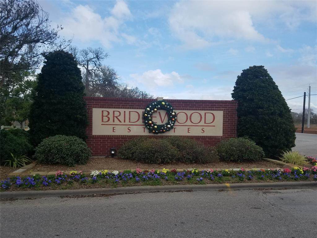9902 Bridlewood Court - Photo 1
