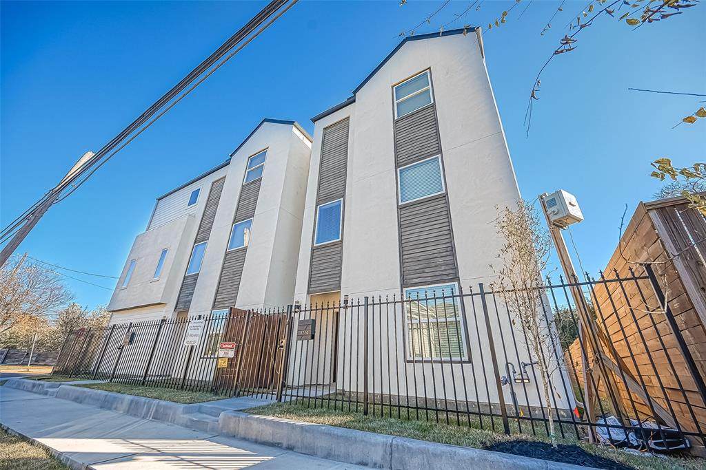 1720 Hardy Street - Photo 1
