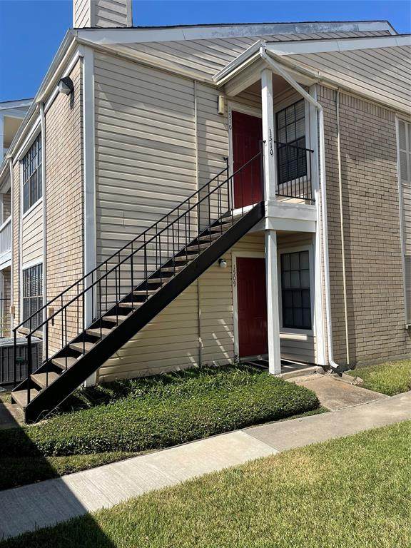 2750 Holly Hall Street - Photo 1