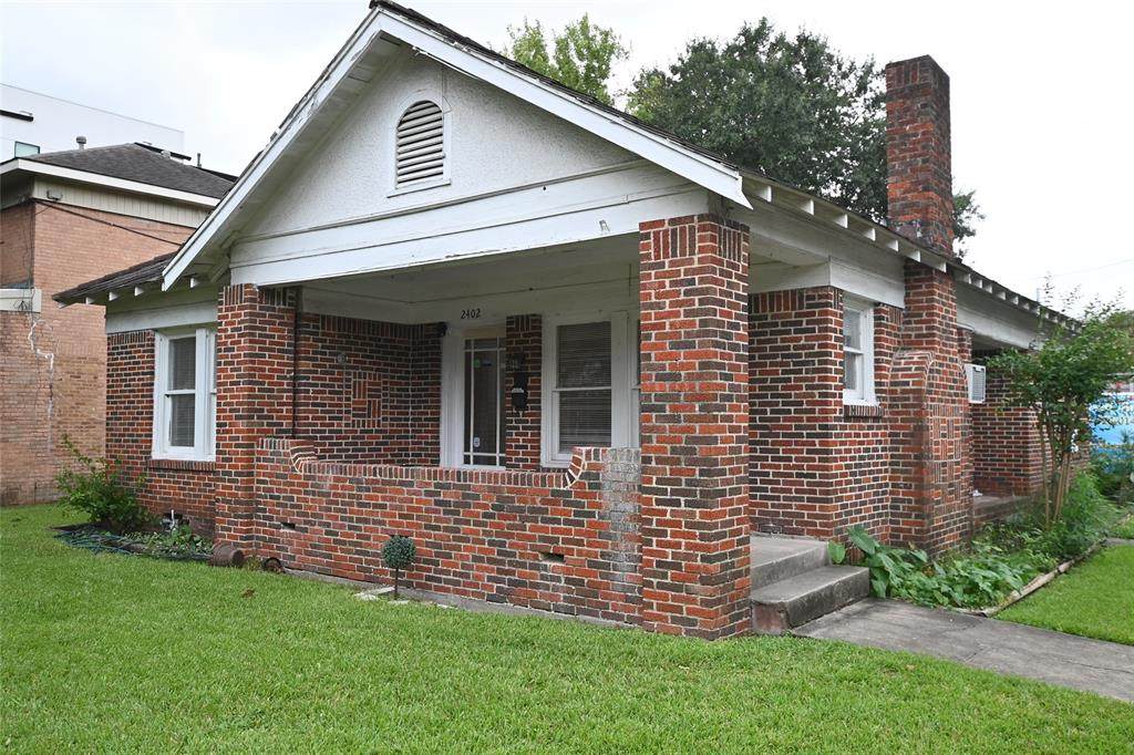 2402 Brun Street - Photo 1