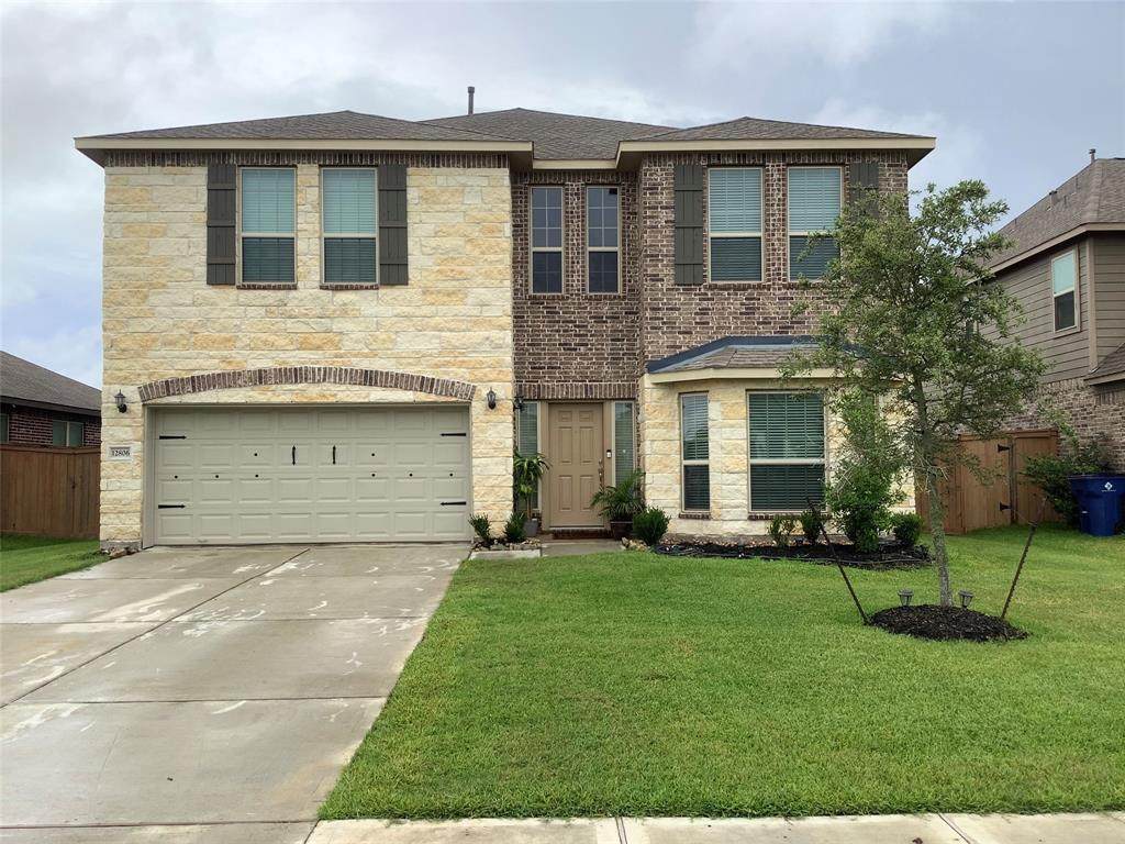 12806 White Cove Drive - Photo 1