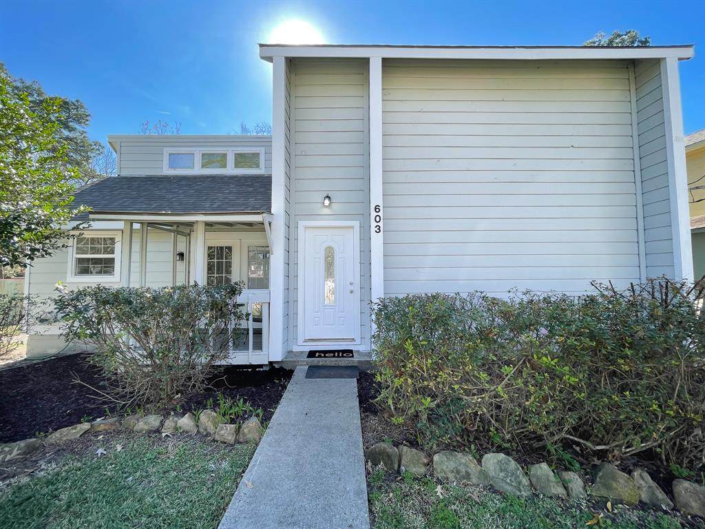 603 Cactus Drive - Photo 1