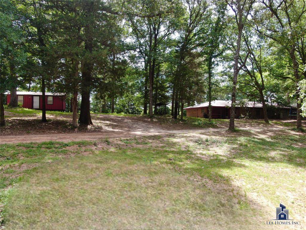 237 Country Road 3523 - Photo 1