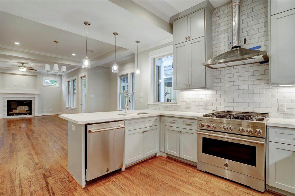 824 Dorothy Street - Photo 1