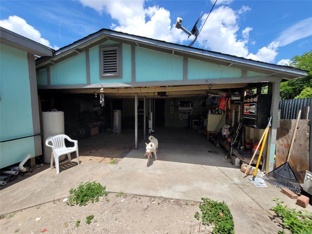 212 Velasco Street - Photo 1