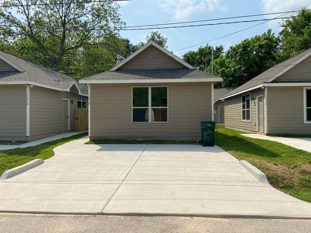 16888 W Ivanhoe - Photo 1