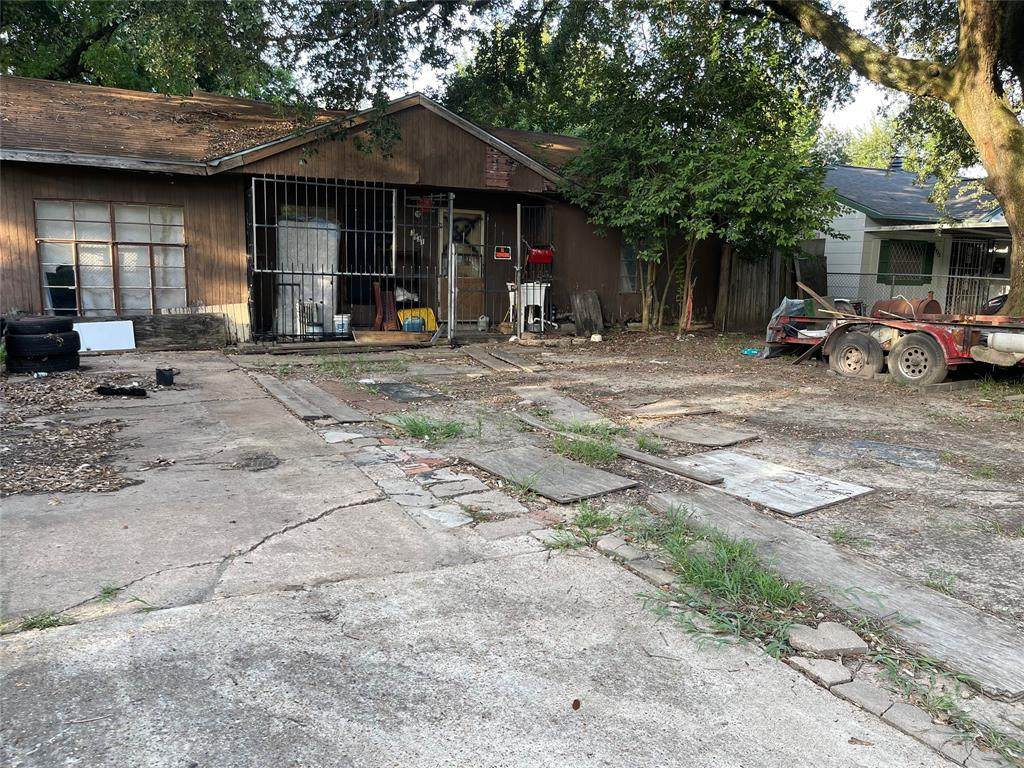3931 Zephyr Street - Photo 1