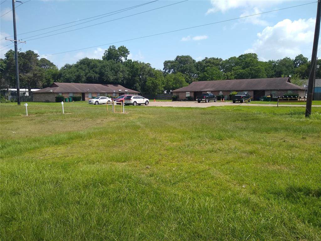1220 Holly Street - Photo 1