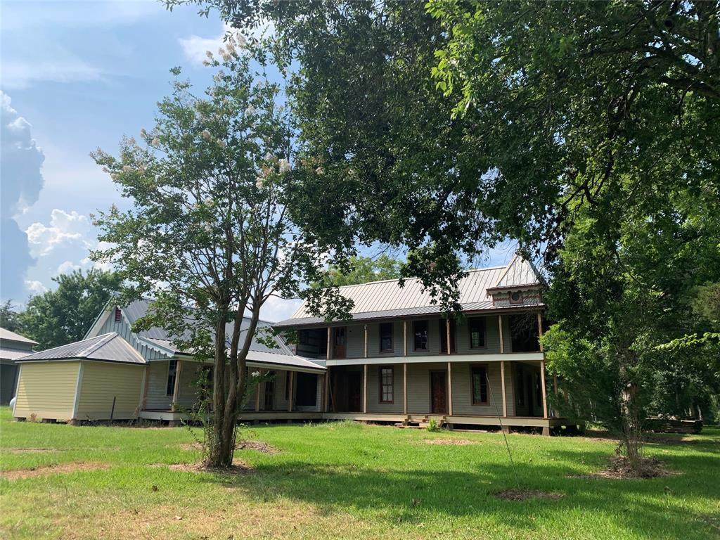 623 Old Plantersville Road - Photo 1