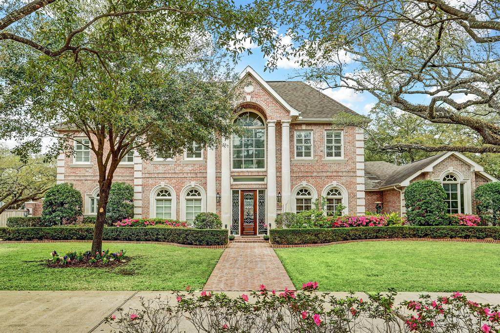 5666 Pine Forest Road - Photo 1