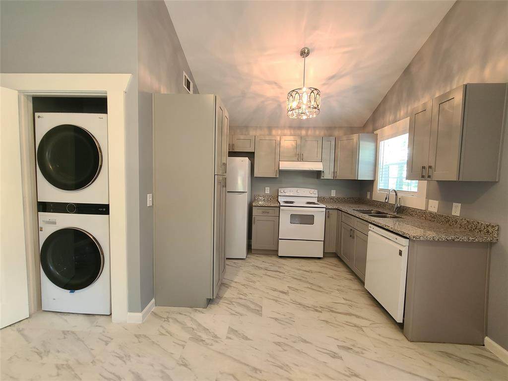 110 Andrea Road - Photo 1