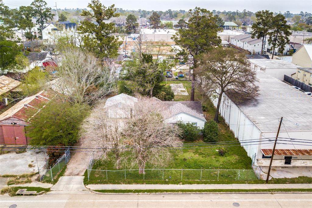 2214 34th Street - Photo 1