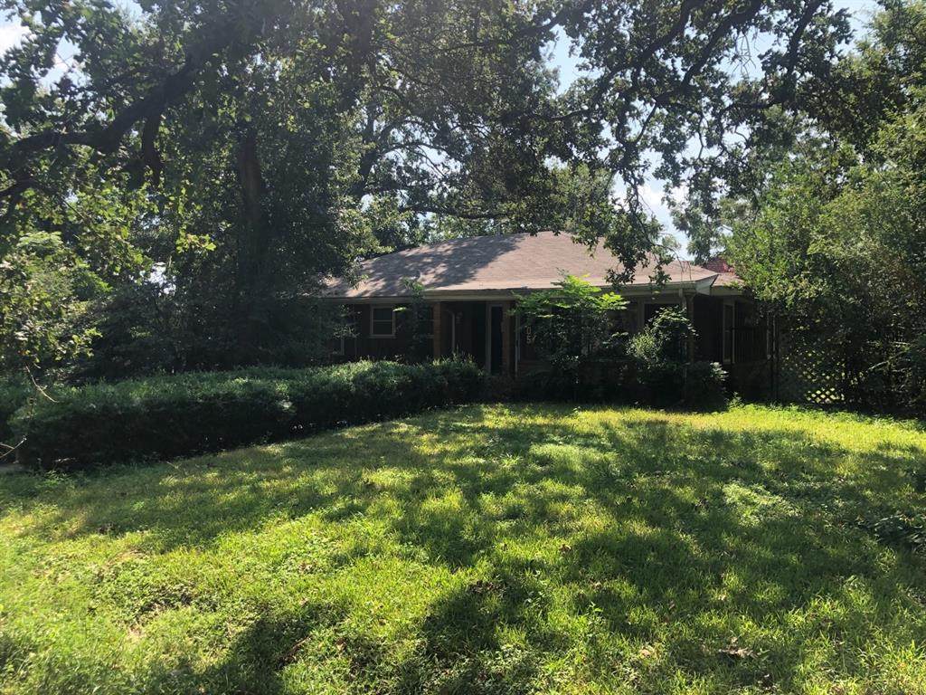 9305 Saddle Lane - Photo 1