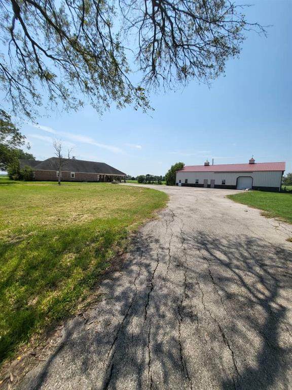 11624 Fm 361 Road - Photo 1