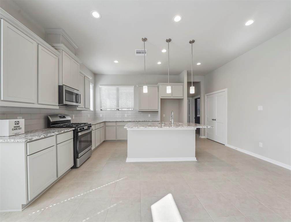 2506 Manor Valley Court - Photo 1