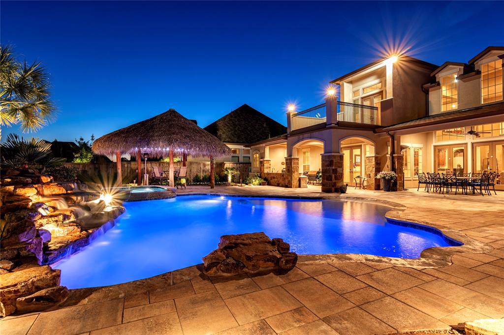 147 Oak Estates Drive - Photo 1