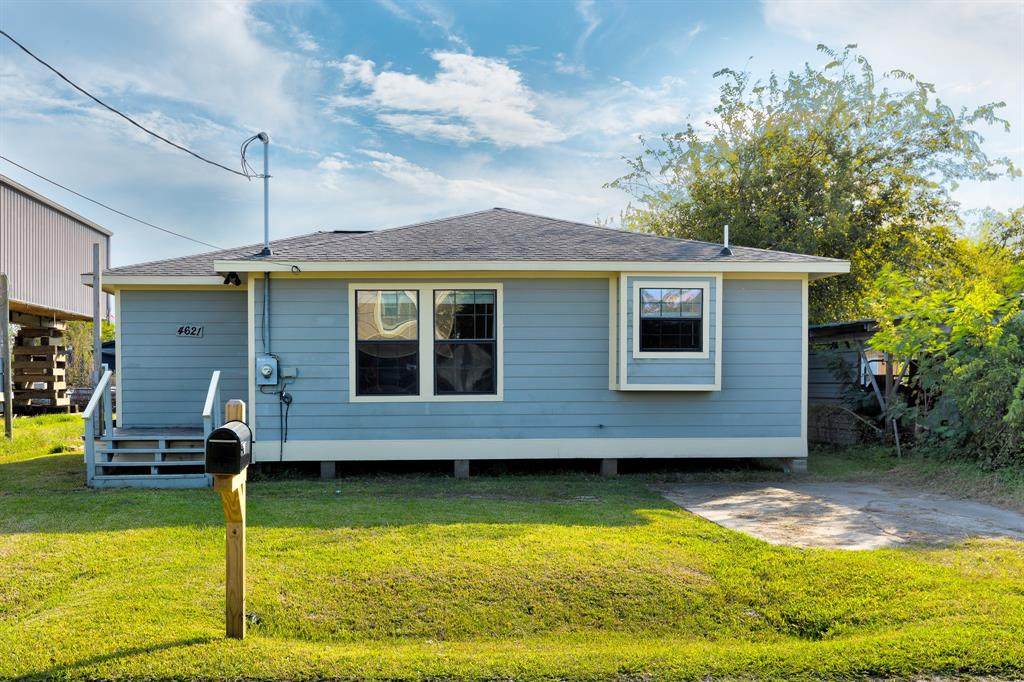 4621 Heron Street - Photo 1