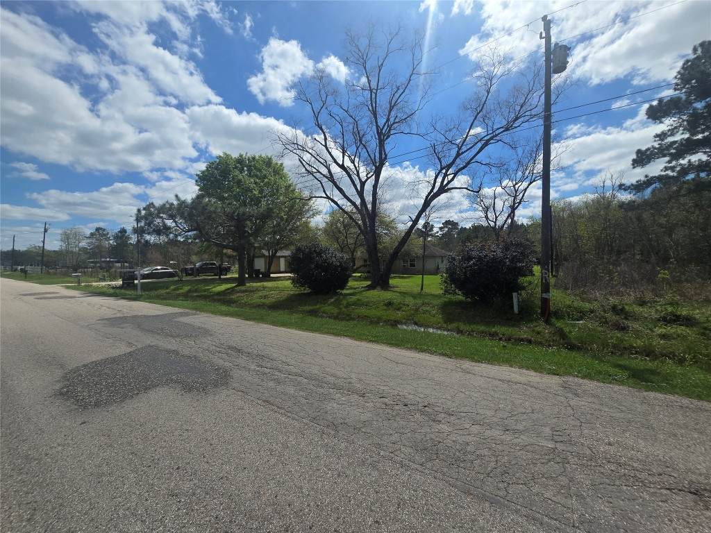 287 County Road 688 - Photo 1
