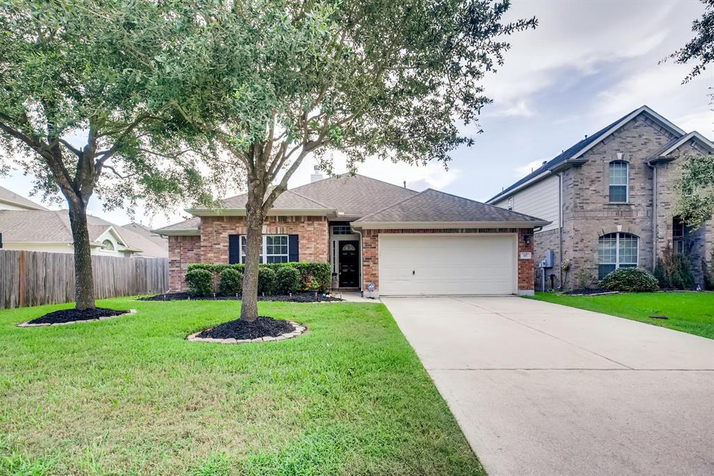 807 Almond Pointe - Photo 1