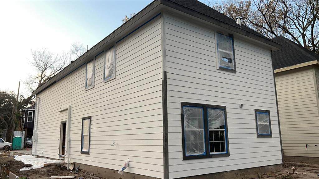 8222 Crestview Drive - Photo 1