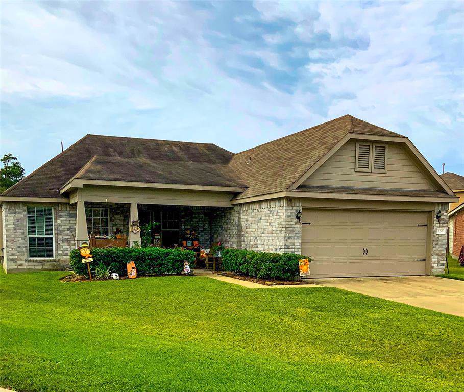 320 Broken Pine Court - Photo 1