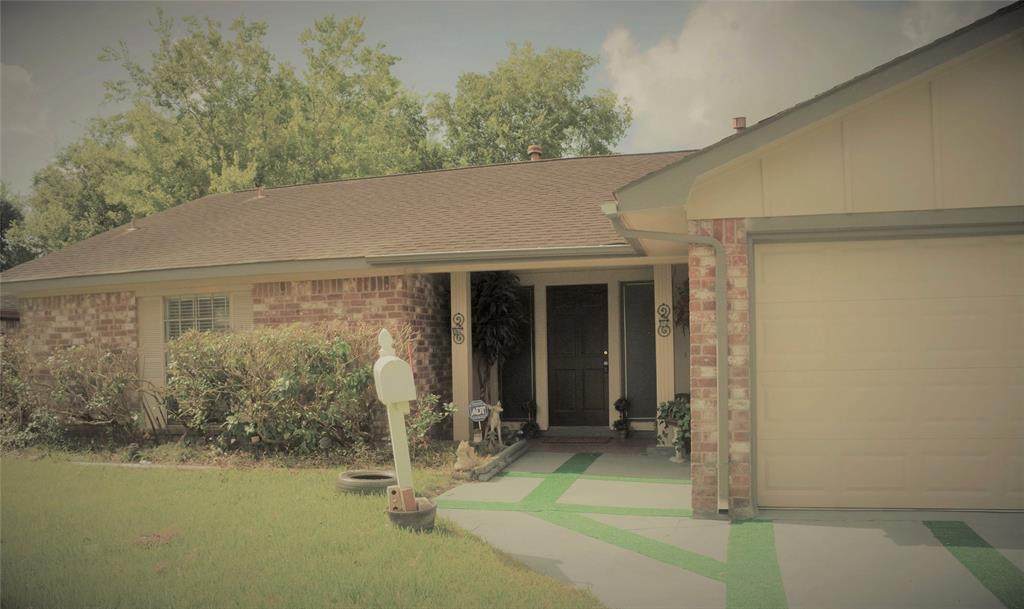 6907 Castleview Lane - Photo 1