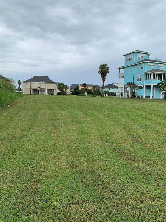 2294 Antigua Cir - Photo 1