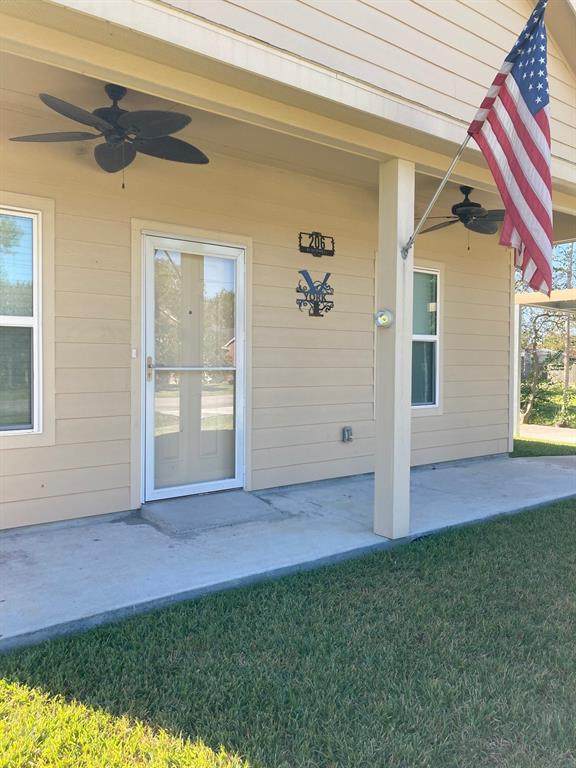 206 Blackwell Street - Photo 1