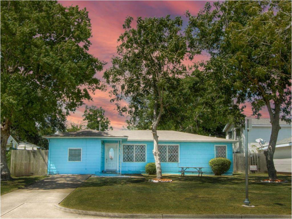 1530 13th Avenue - Photo 1