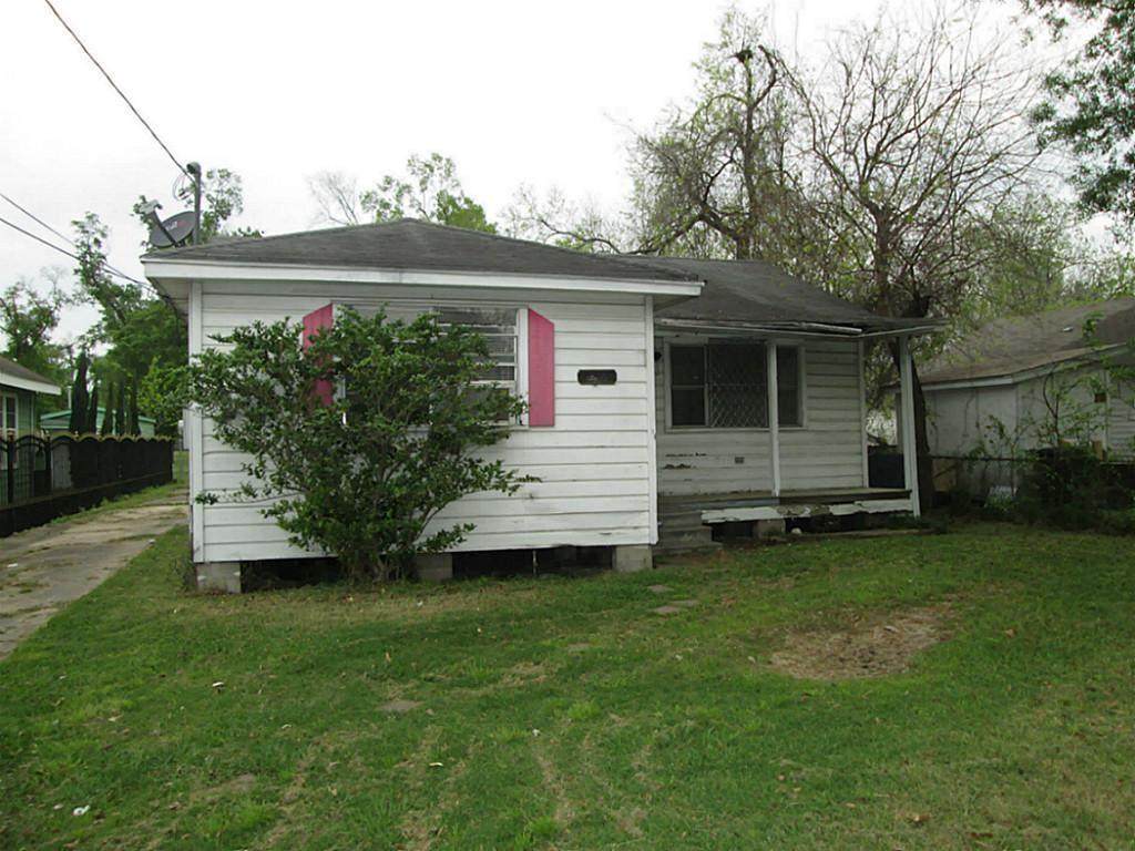 5217 Hershe Street - Photo 1