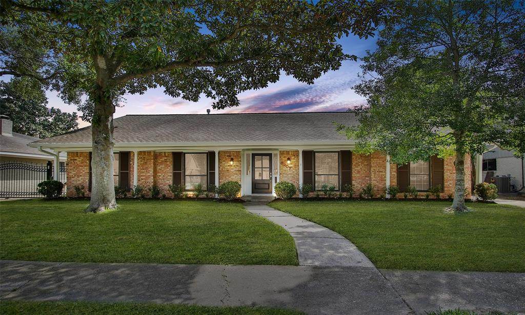 6207 Yarwell Drive - Photo 1