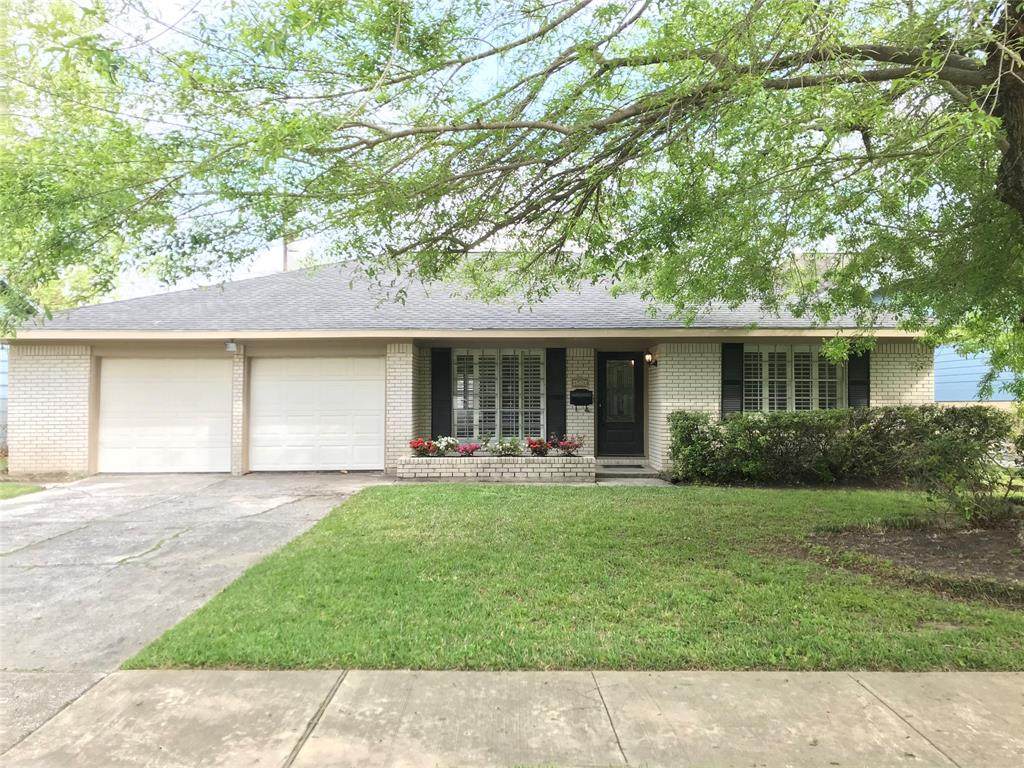 4506 Mimosa Drive - Photo 1