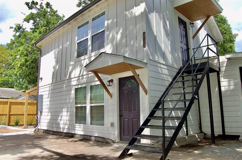 311 Clifton Street - Photo 1