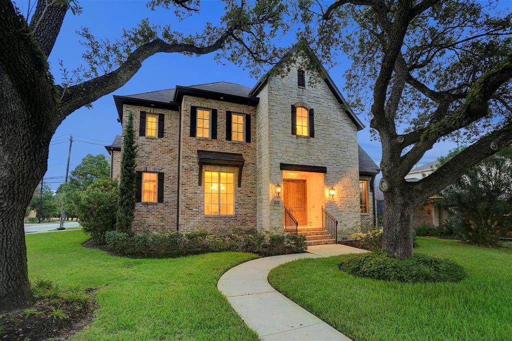 4310 Compton Circle - Photo 1