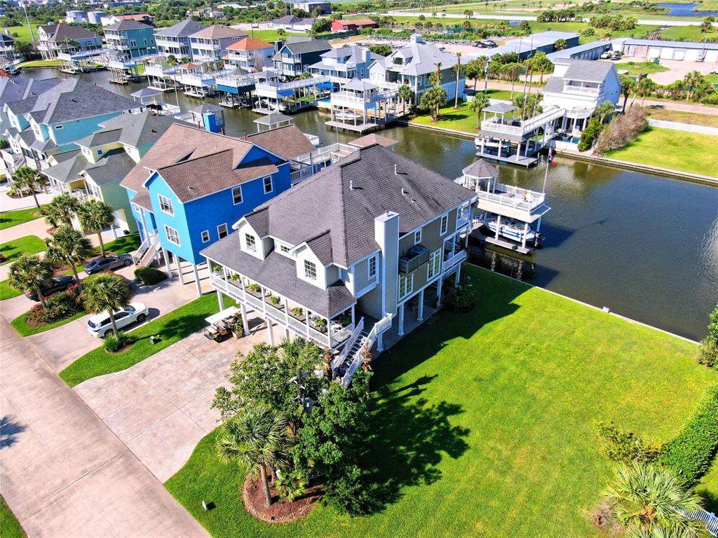 13727 Windlass Circle - Photo 1
