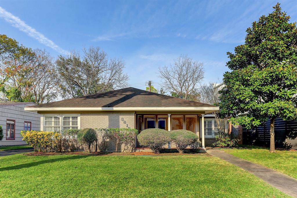 3818 Drake Street - Photo 1