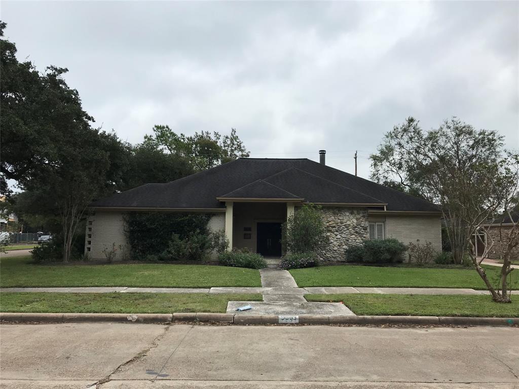 9903 Cedarhurst Drive - Photo 1