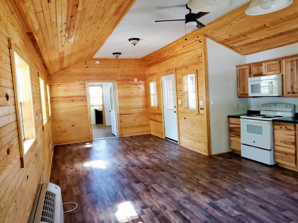 20215 Fm 1488 Road - Photo 1