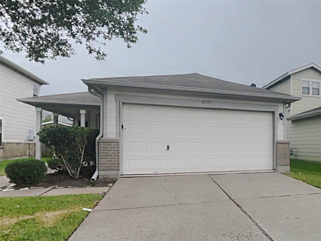 6535 Providence View Lane - Photo 1