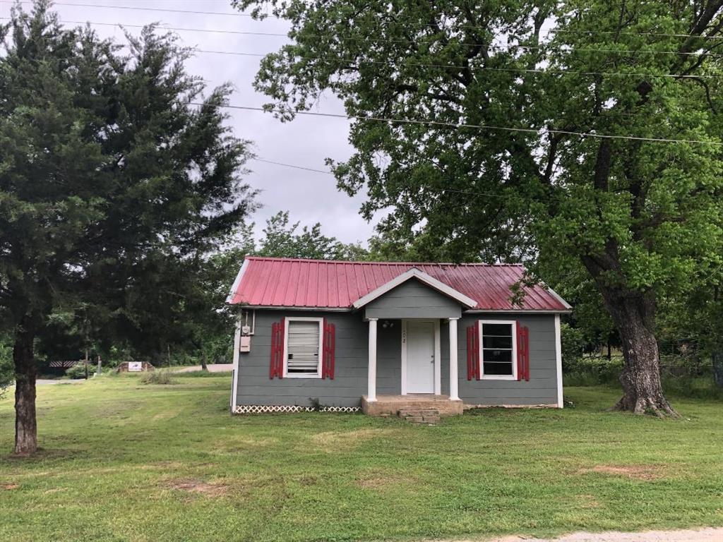 102 Merriman Street - Photo 1