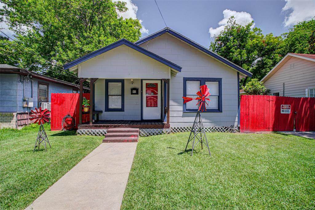 15 Homan Street - Photo 1