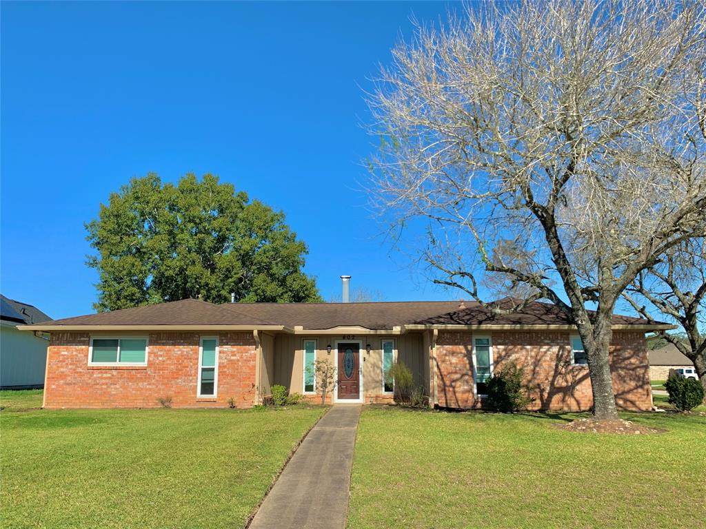402 Burning Tree Lane - Photo 1