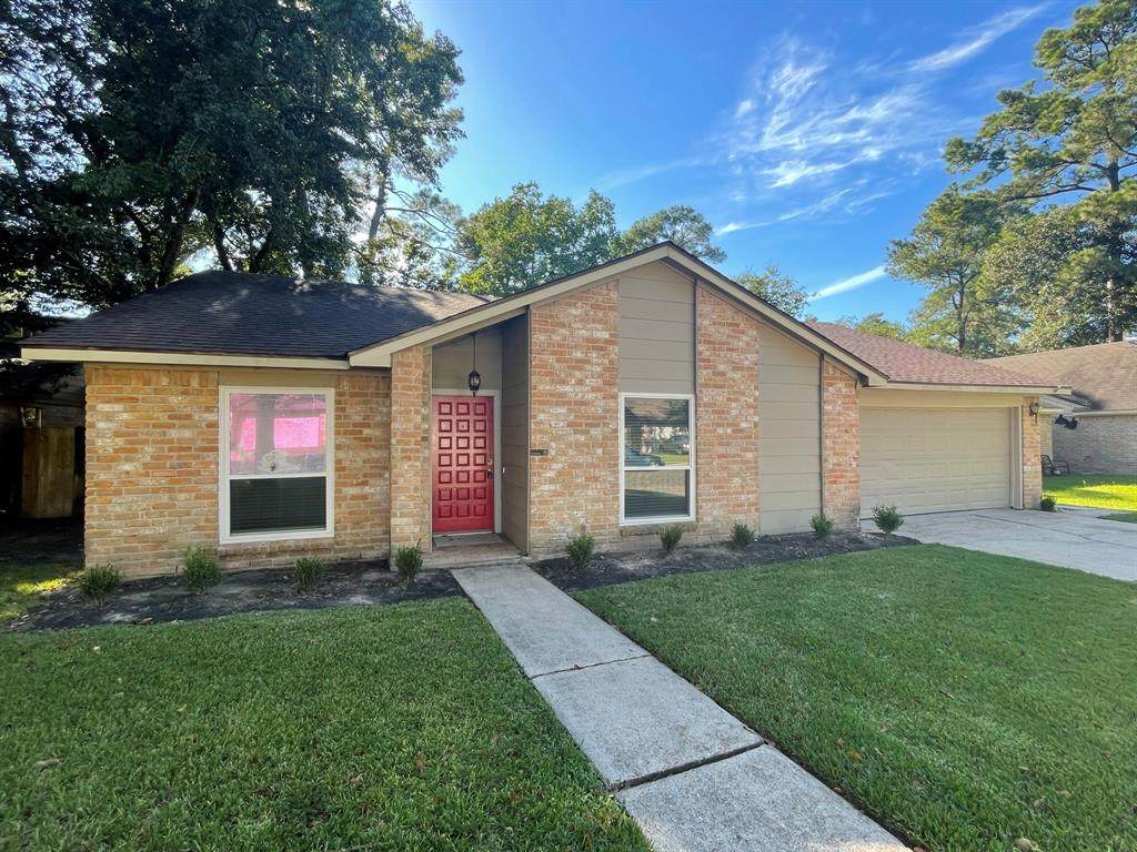 17811 Windy Point Drive - Photo 1