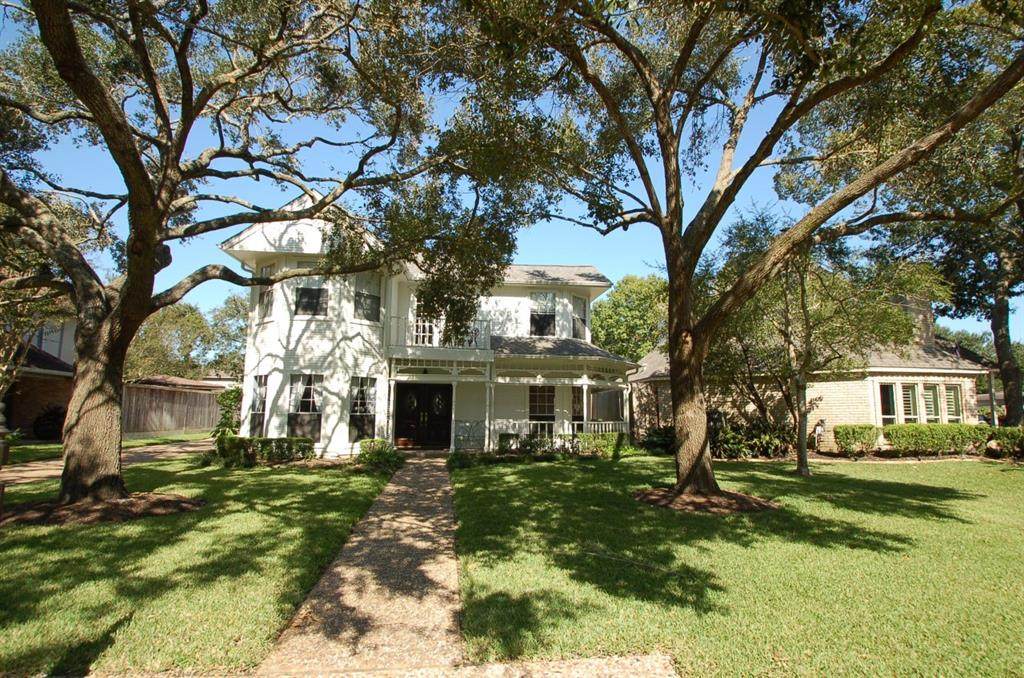 1143 Shillington Drive - Photo 1