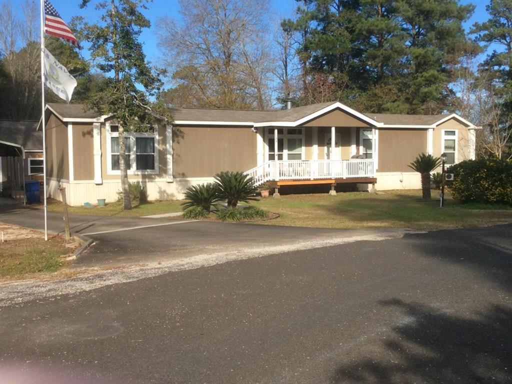 128 Sunrise Drive - Photo 1