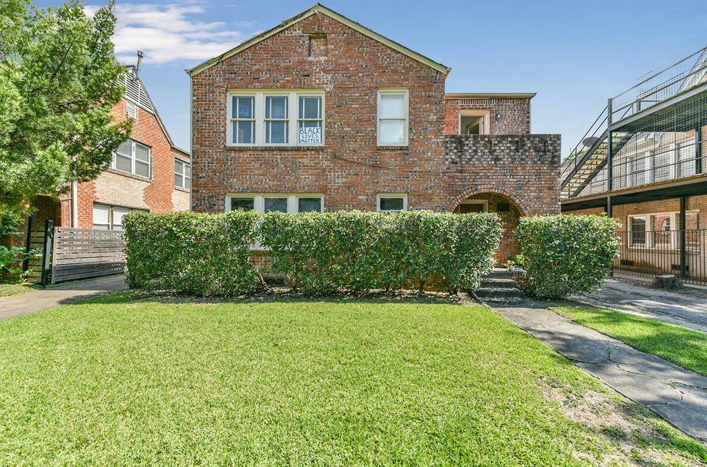 1629 Castle Court - Photo 1