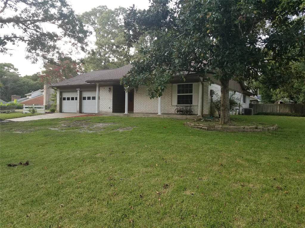 24604 Darkwood Court - Photo 1