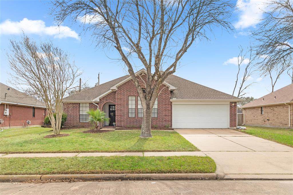 504 Teal Drive - Photo 1
